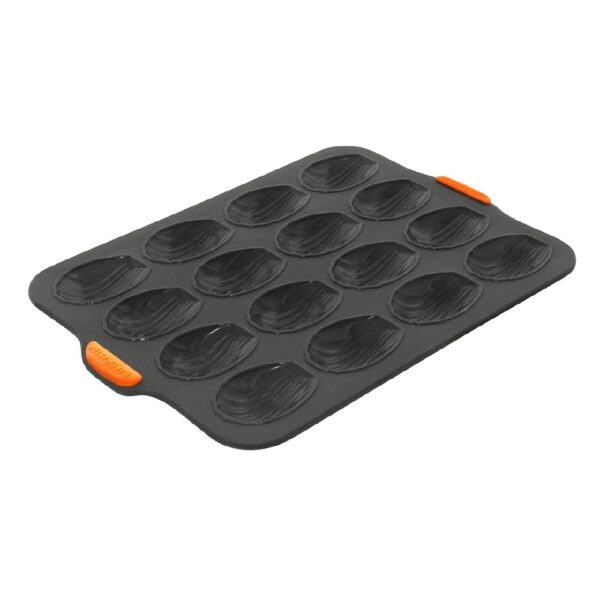 Madeleine Pan 16 Cup Silicone 35.5x24.5x2cm Bakemaster