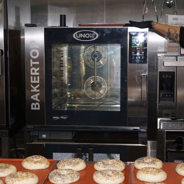 UNOX BakerTop Mind Maps Plus Combi Oven 6 Tray 14kw, 3ph
