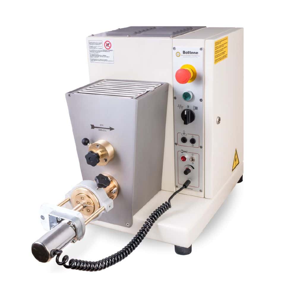 Bottene Pasta Machine 240V/1PH or 3PH 0.55kW 3.5kg Flour Cap 560x400x540mm