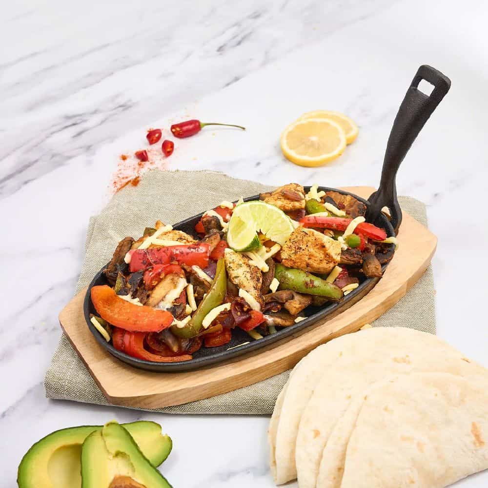 Sizzle Plate Oval With Wooden Tray 230mm x 140mm